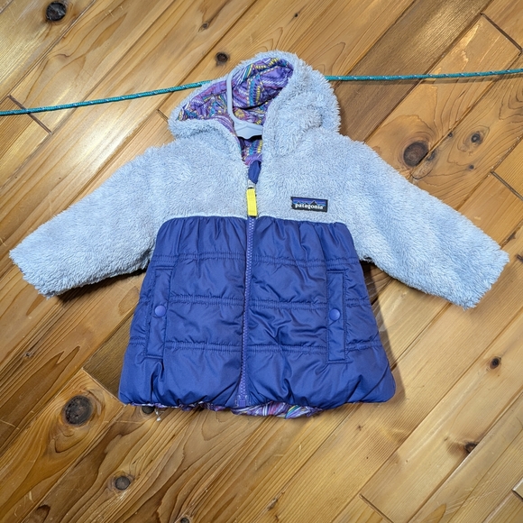 Patagonia Reversible Purple and Patterned Jacket Size 3-6 Months - Picture 5 of 8